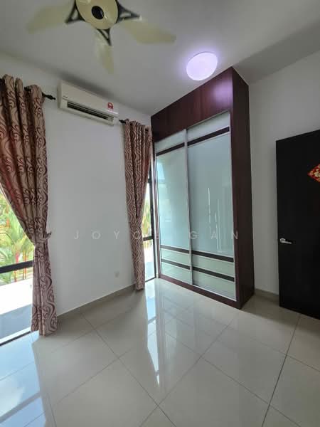 Rumah Kluster untuk Dijual di Taman Mount Austin (Tebrau) - Joyce Gan - Bedroom - PropertyGuru.com.my