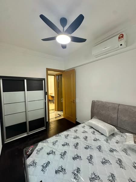 Apartment for Rent at R&F Princess Cove Phase 1 - James Bong - Bedroom - PropertyGuru.com.my