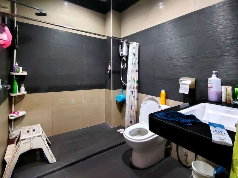 Bungalow for Sale in Taman Hulu Langat Jaya (Cheras) - Candice Tan - Bathroom - PropertyGuru.com.my