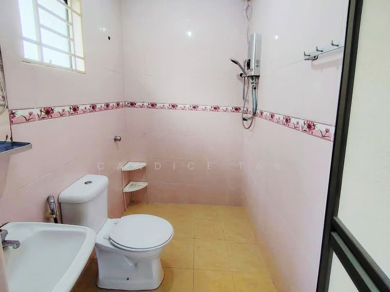 Bungalow for Sale in Taman Hulu Langat Jaya (Cheras) - Candice Tan - Bathroom - PropertyGuru.com.my
