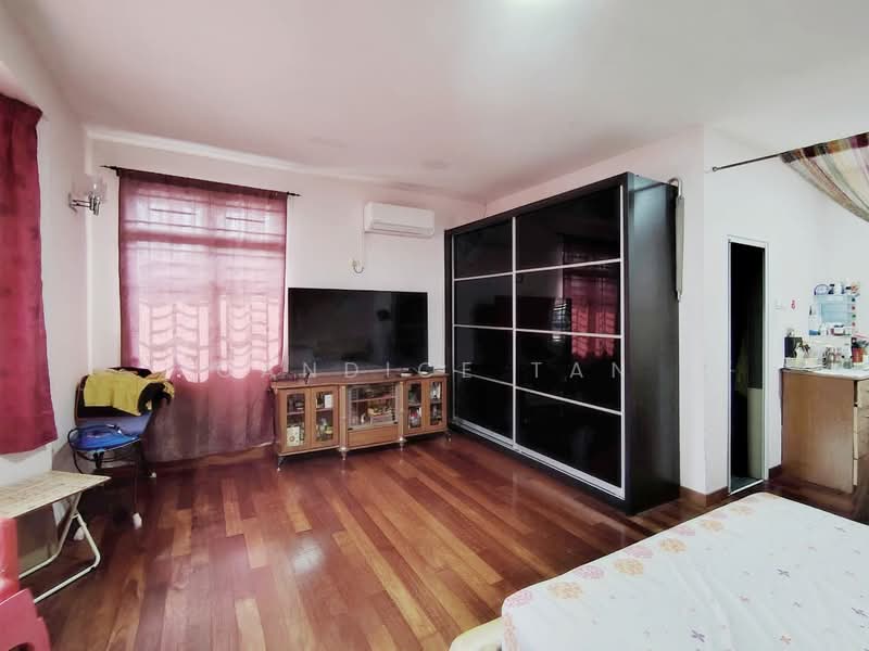 Bungalow for Sale in Taman Hulu Langat Jaya (Cheras) - Candice Tan - Living Room - PropertyGuru.com.my