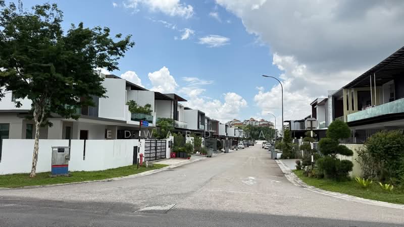 Rumah Berkembar untuk Disewa di Taman Sutera Utama (Skudai) - Edward Gan - Exterior - PropertyGuru.com.my