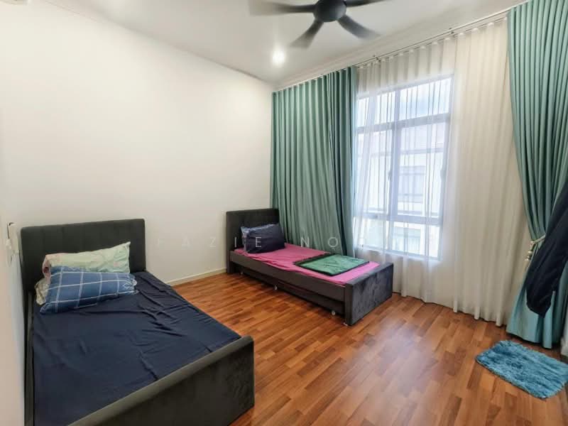 Rumah Berkembar untuk Dijual di Kuala Selangor (Selangor) - Fazie Noor - Bedroom - PropertyGuru.com.my