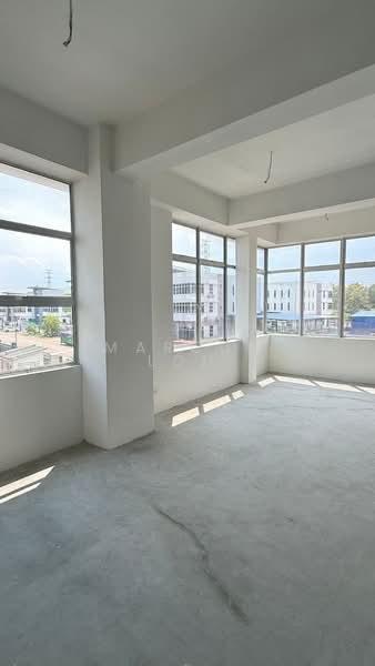 Semi-D Factory for Sale in Kampung Tanjung Kupang (Gelang Patah) - Marcus Loh - PropertyGuru.com.my