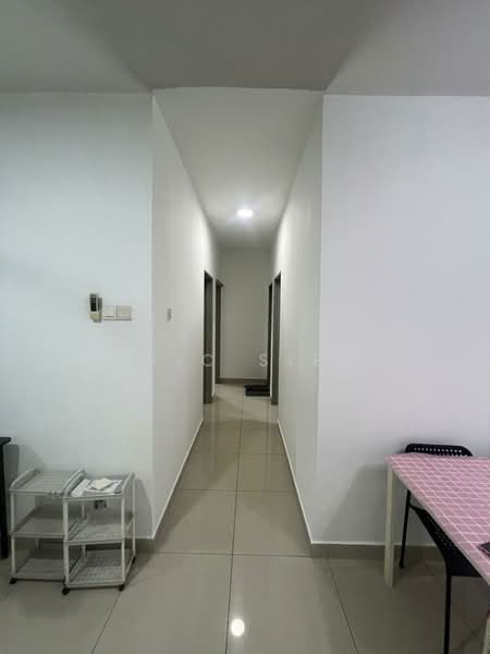 Kondominium untuk Disewa di 1 Razak Mansion - Eric Siew - Corridor - PropertyGuru.com.my