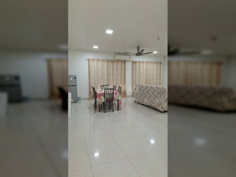 Kondominium untuk Disewa di Suasana Lumayan - Amir Abas - Living Room - PropertyGuru.com.my