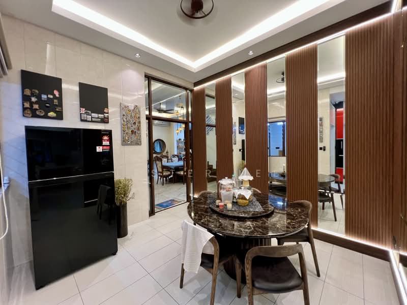 Rumah Teres 2 Tingkat untuk Dijual di Bukit Jelutong (Shah Alam) - Lester Lee - Dining Room - PropertyGuru.com.my
