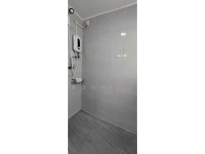 Kondominium untuk Disewa di The Boulevard - Rohit . - Bathroom - PropertyGuru.com.my