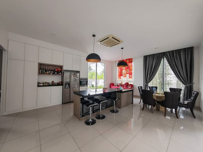 Bungalow for Sale in Taman Banang Jaya (Batu Pahat) - Alan Ler - PropertyGuru.com.my