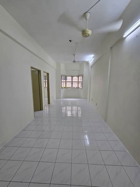 Rumah Flat untuk Dijual di Taman Kajang Sentral - Jayee . - Interior - PropertyGuru.com.my