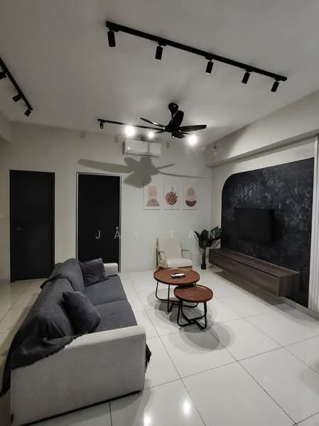 Servis Apartment untuk Disewa di EDUSENTRAL - Jay Tan - Living Room - PropertyGuru.com.my
