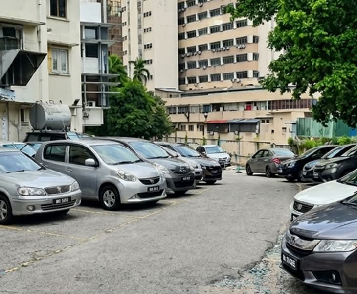 Office for Sale in Golden Triangle (KL City Centre) - Elaine Lee - Car Park - PropertyGuru.com.my