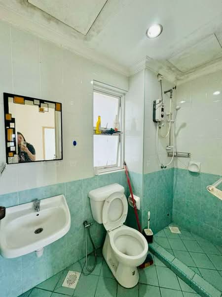 Condominium for Rent at Desa Impiana - Kow Tze Fui - Bathroom - PropertyGuru.com.my
