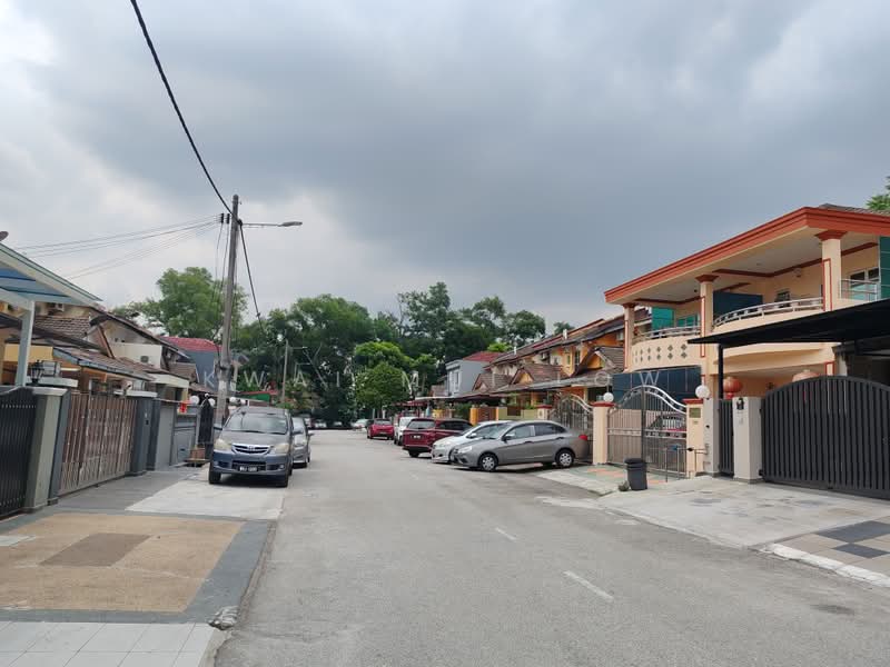 Rumah Teres 2 Tingkat untuk Dijual di Taman Bukit Pandan (Ampang) - Kwai Mui Low - Exterior - PropertyGuru.com.my