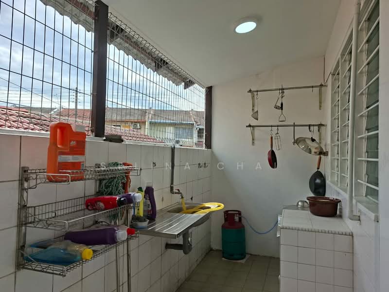 Rumah Teres 2 Tingkat untuk Dijual di SS19 (Subang Jaya) - Selina Chai - Kitchen - PropertyGuru.com.my