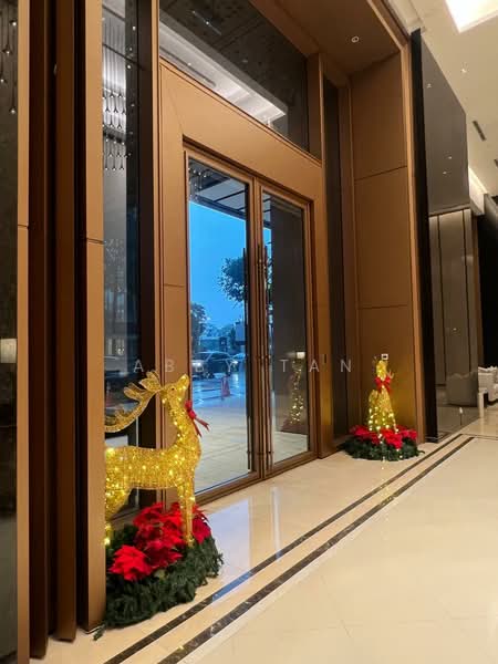 Kediaman Servis untuk Disewa di Regent Suites @ Pavilion Damansara Heights - Abby Tan - Entrance - PropertyGuru.com.my