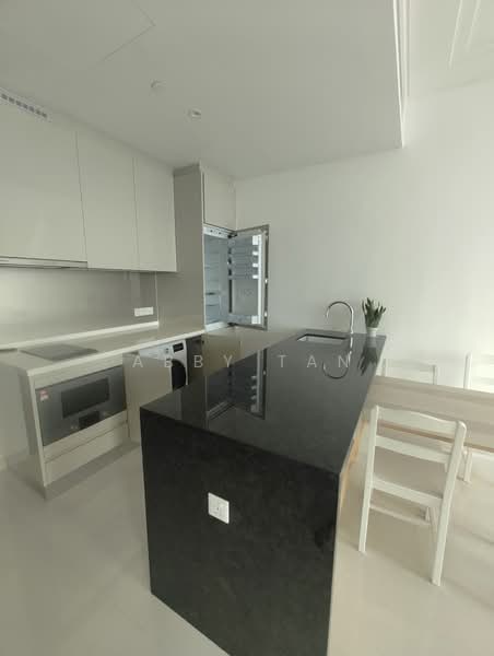 Kediaman Servis untuk Disewa di Regent Suites @ Pavilion Damansara Heights - Abby Tan - Kitchen - PropertyGuru.com.my