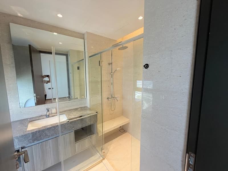 Servis Apartment untuk Dijual di Marriott Residence @ Gurney - Louis Chuah - Bathroom - PropertyGuru.com.my