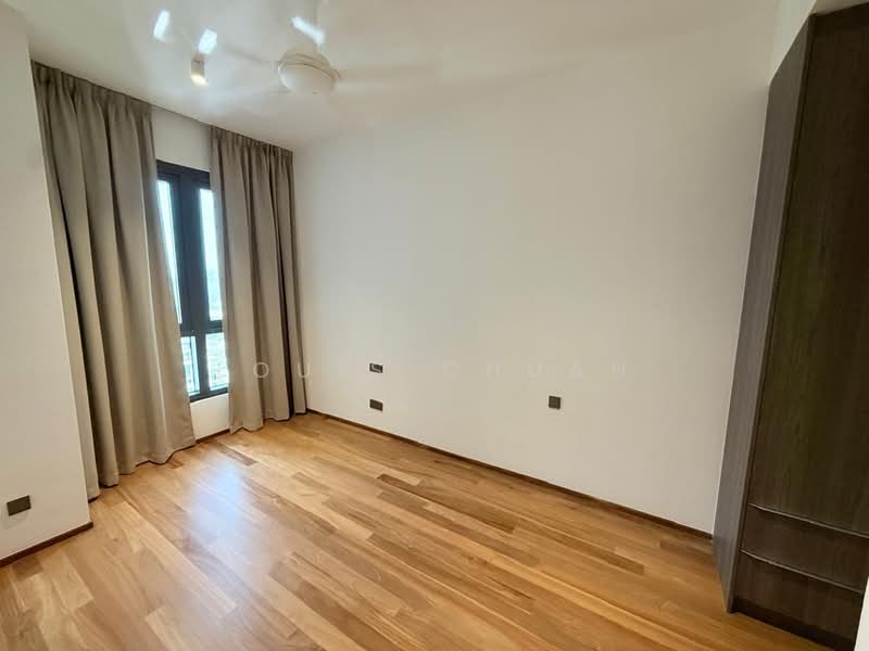 Servis Apartment untuk Dijual di Marriott Residence @ Gurney - Louis Chuah - Bedroom - PropertyGuru.com.my
