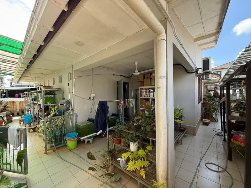 Semi-Detached House for Sale in Stampin (Kuching) - Alfred Chua - Exterior - PropertyGuru.com.my