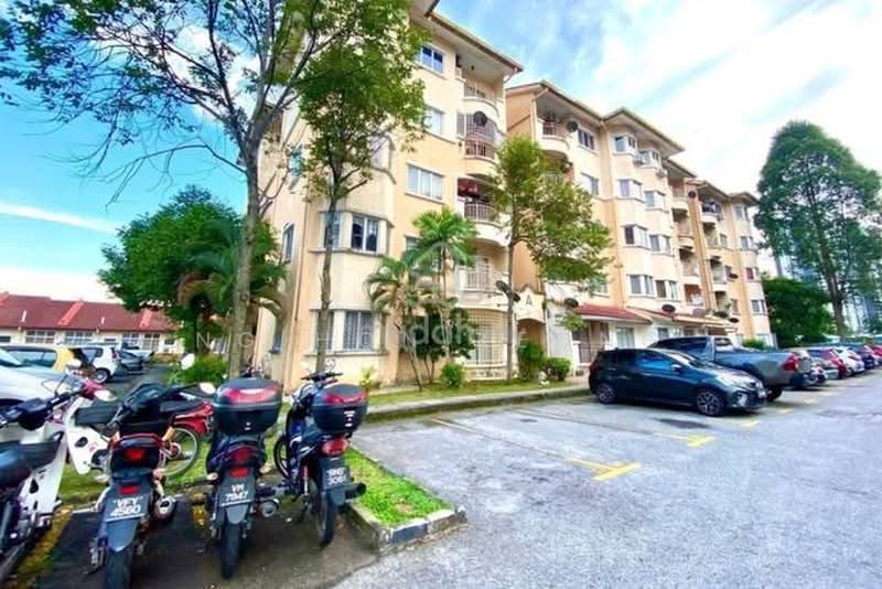 Pangsapuri untuk Dijual di Pangsapuri Seri Meranti - Ng Hon Keong - Exterior - PropertyGuru.com.my