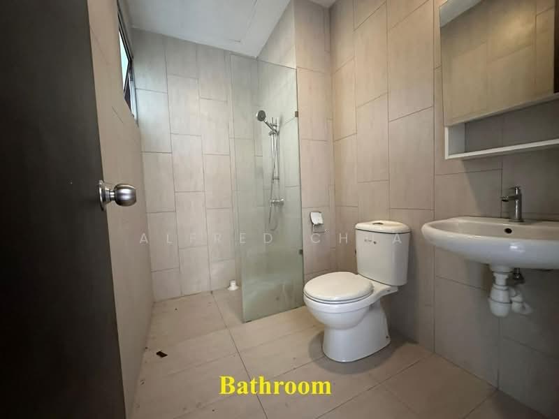 Apartment for Sale at Liberty Grove - Alfred Chua - Bathroom - PropertyGuru.com.my