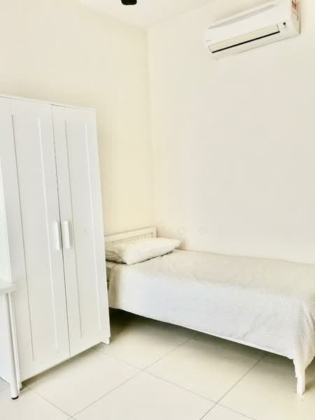 Condominium for Sale at Serin Residency - Kar Hooi - Bedroom - PropertyGuru.com.my