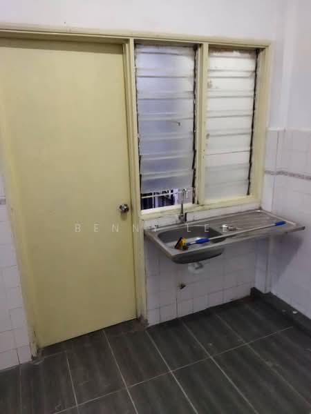 Apartment for Rent at Pangsapuri Waja - Benny Lee - PropertyGuru.com.my