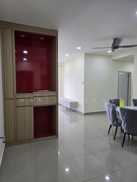 Servis Apartment untuk Disewa di SkyLake Residence - Wan Jia Shun - Living Room - PropertyGuru.com.my