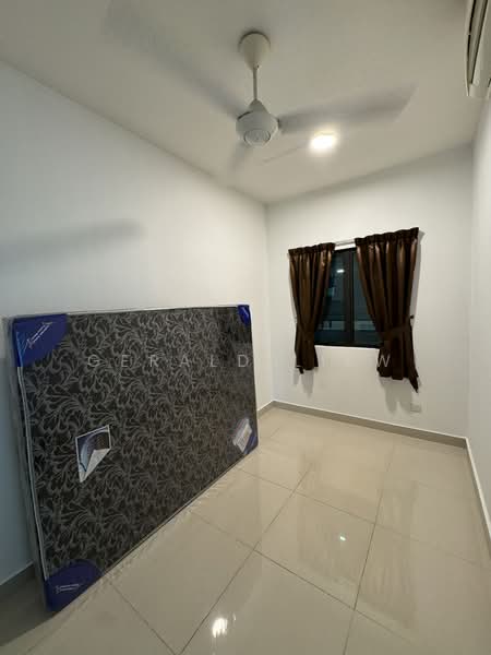 Condominium for Sale at The Z Residence - Gerald Liew - Bedroom - PropertyGuru.com.my