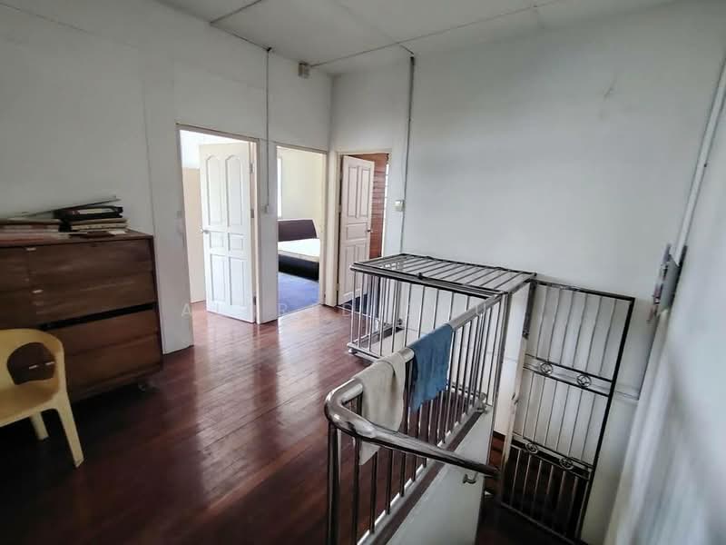 Semi-Detached House for Sale in Kuching (Sarawak) - Alfred Chua - Corridor - PropertyGuru.com.my