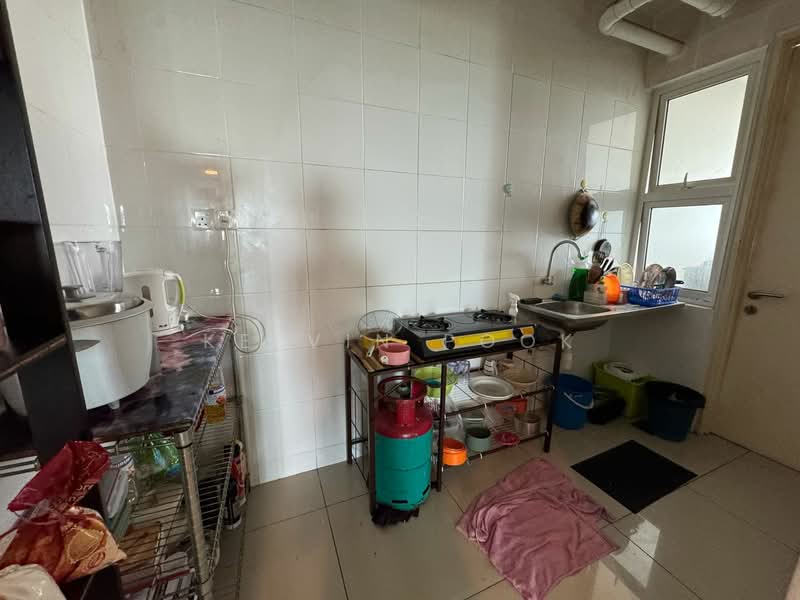 Service Residence for Sale at De Centrum Residences - Kelvin Pook - PropertyGuru.com.my
