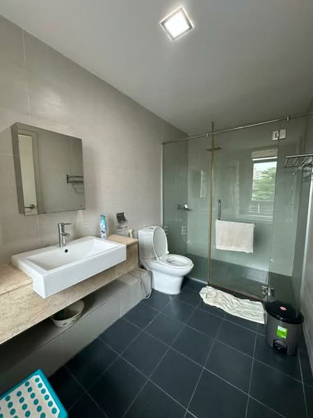 Condominium for Rent at BayStar Condominium - Xinnee . - Bathroom - PropertyGuru.com.my