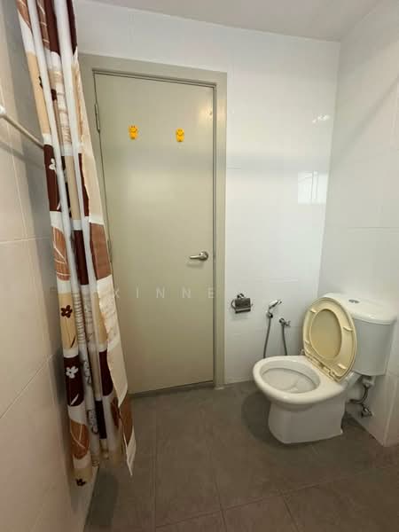 Condominium for Rent at BayStar Condominium - Xinnee . - Bathroom - PropertyGuru.com.my