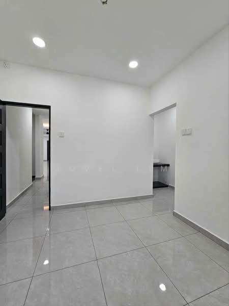 1-storey Terraced House for Sale in Taman Puteri Wangsa (Ulu Tiram) - Jovel Lim - Interior - PropertyGuru.com.my