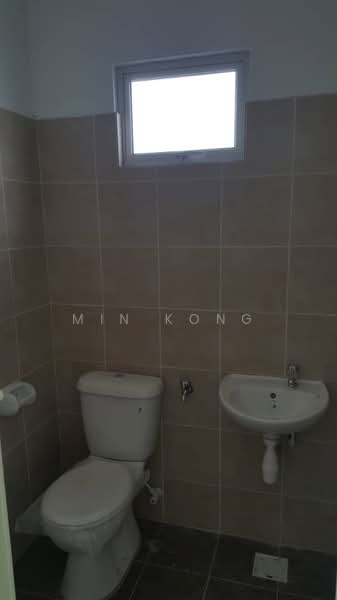 2.5-storey Terraced House for Sale in Pontian (Johor) - Min Kong - Bathroom - PropertyGuru.com.my