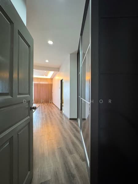 Condominium for Rent at The View Condominium - Daphne Khor - PropertyGuru.com.my
