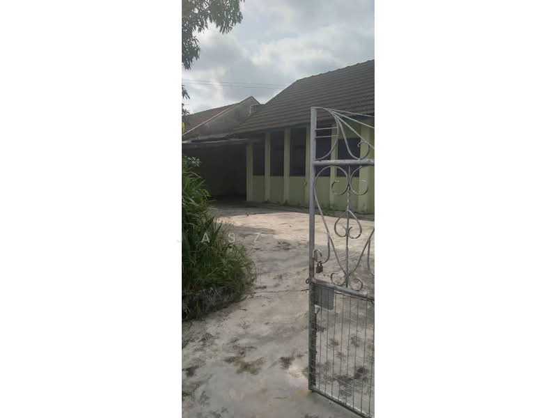 Semi-Detached House for Sale in Taman Dato Onn (Johor Bahru) - Jasz Ong - Exterior - PropertyGuru.com.my