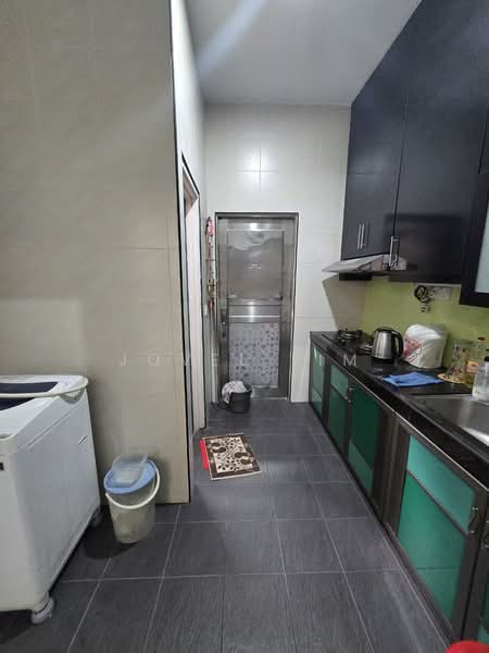 Rumah Teres 2 Tingkat untuk Dijual di Taman Setia Indah (Tebrau) - Jovel Lim - Kitchen - PropertyGuru.com.my
