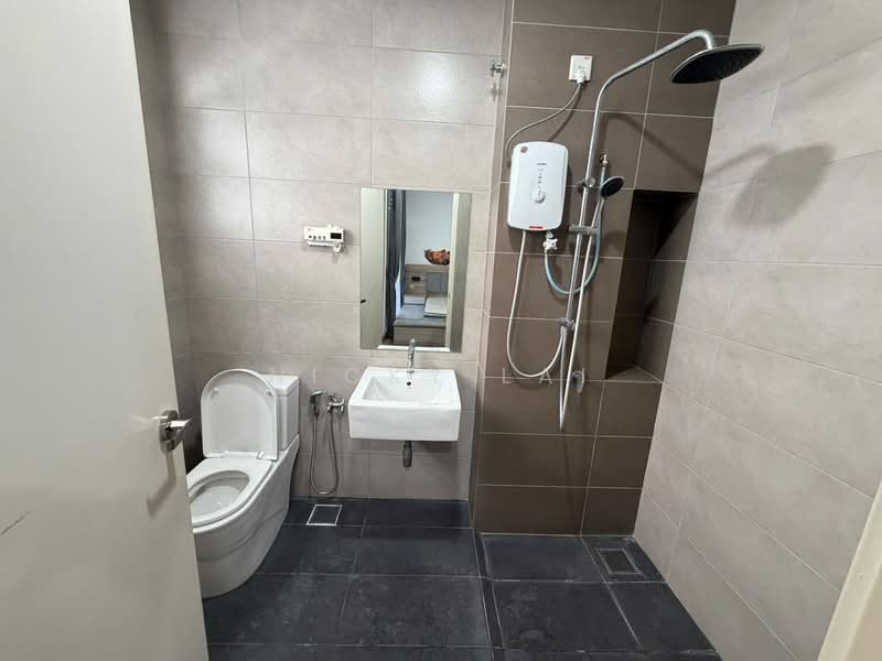 Rumah Teres untuk Dijual di Kota Emerald (Rawang) - Nicky Lai - Bathroom - PropertyGuru.com.my