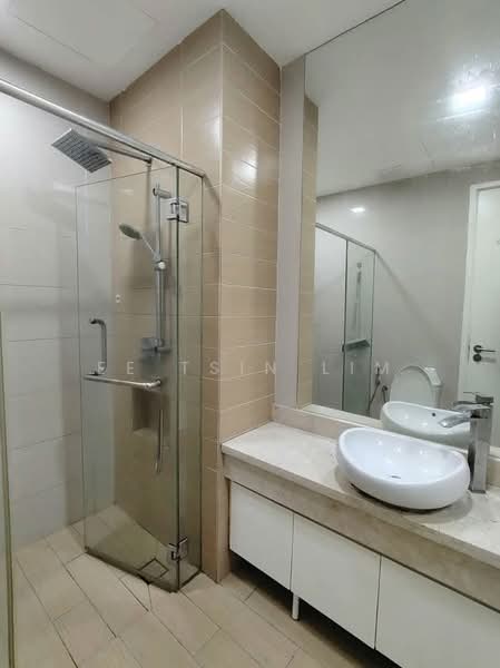 Service Residence for Rent at Camellia Serviced Suites - Ee Tsin Lim - Bathroom - PropertyGuru.com.my