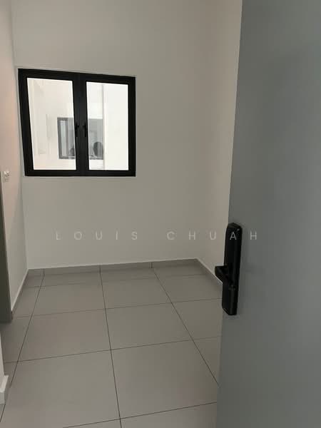 Service Residence for Sale at Sinaran @ Utropolis - Louis Chuah - Entrance - PropertyGuru.com.my