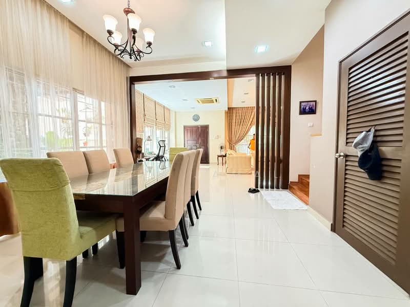 Semi-Detached House for Sale in Taman Setia Balakong (Balakong) - Sam Jamal - Dining Room - PropertyGuru.com.my