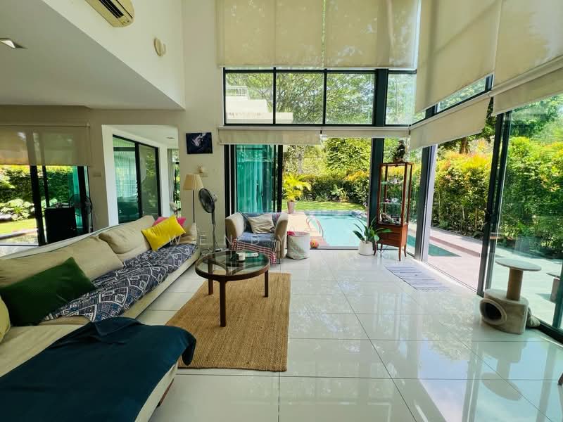 Bungalow for Sale in Leisure Farm (Gelang Patah) - Wendy Lai - Living Room - PropertyGuru.com.my