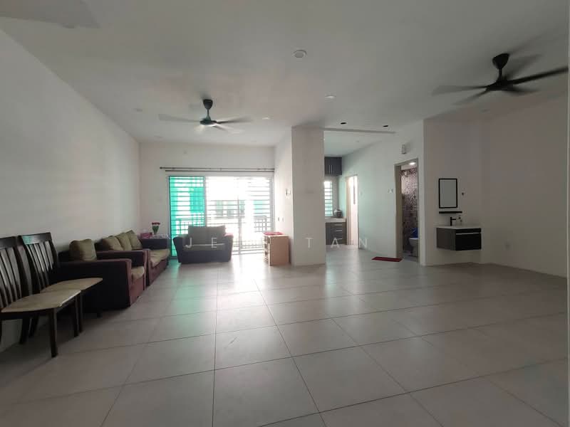 Rumah Bandar untuk Disewa di Bandar Meru Prima (Ipoh Premier City) (Ipoh) - Jeff Tan - Living Room - PropertyGuru.com.my