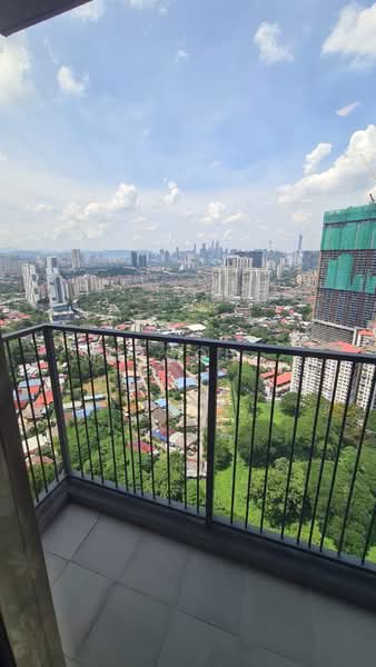 Kediaman Servis untuk Disewa di M Arisa - Ms Goh . - Balcony - PropertyGuru.com.my