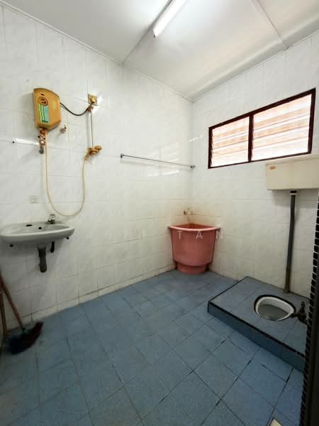 2-storey Terraced House for Sale in Pengkalan Pegoh (Ipoh) - Jeff Tan - Bathroom - PropertyGuru.com.my