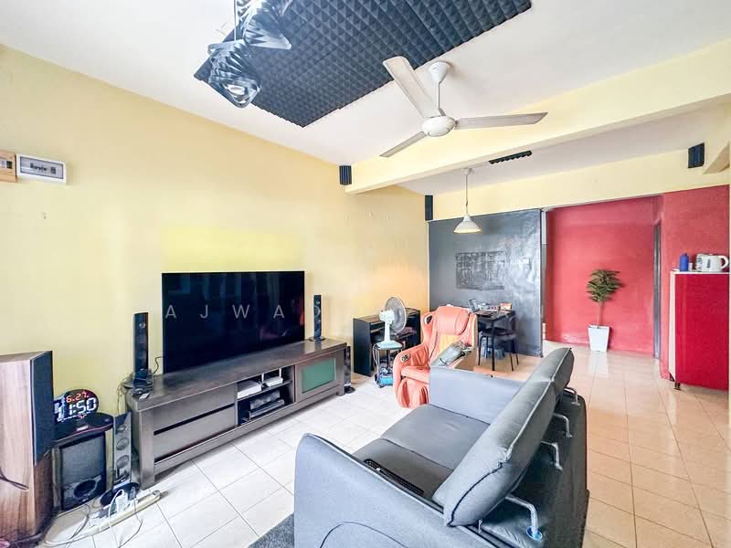 2-storey Terraced House for Sale in Seksyen 32, Kemuning Green Ville (Shah Alam) - Ajwad Azizan - PropertyGuru.com.my