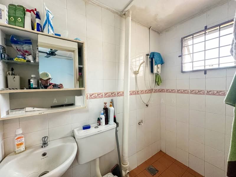 2-storey Terraced House for Sale in Seksyen 32, Kemuning Green Ville (Shah Alam) - Ajwad Azizan - PropertyGuru.com.my