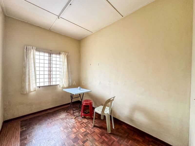 2-storey Terraced House for Sale in Seksyen 32, Kemuning Green Ville (Shah Alam) - Ajwad Azizan - PropertyGuru.com.my